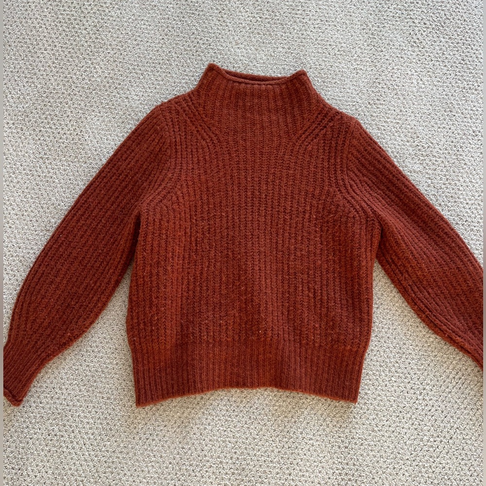 Women's Rust Sweater
